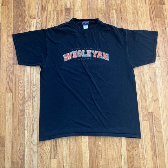 West Virginia Wesleyan Alumni T-Shirt - Picture 1 of 4